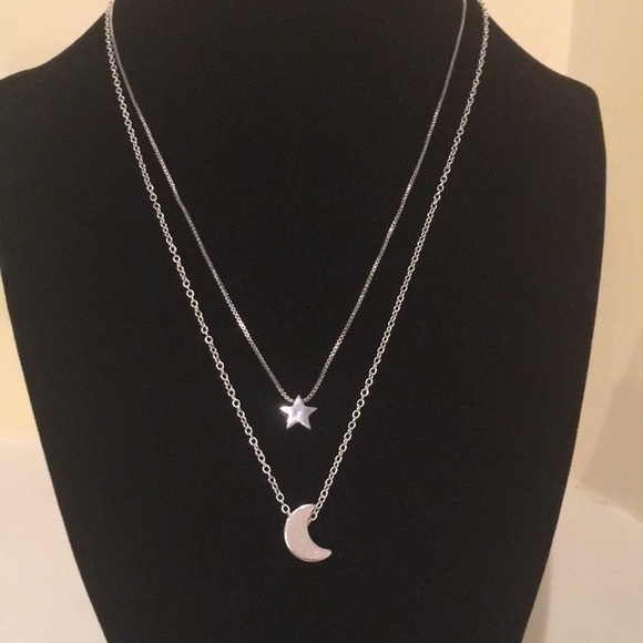 1 LEFT! Sterling Silver 925 Star Necklace - Picture 2 of 3